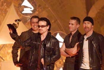 U2 на премии Grammy-2002