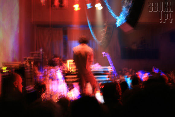 Omar Rodriguez-Lopez в CICterna Hall. Фото 4