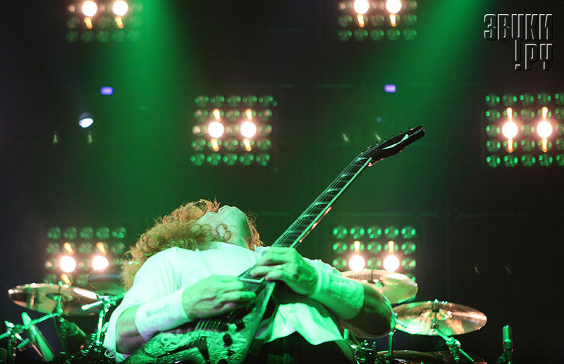 Megadeth in Stadium arena