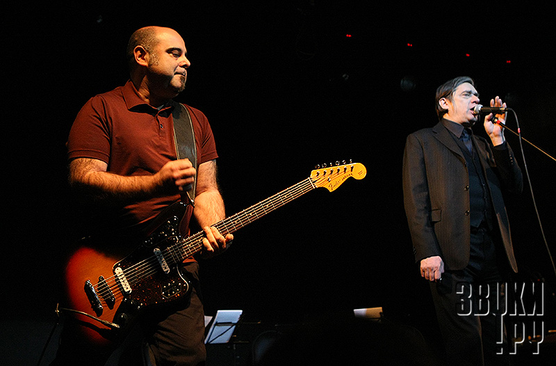 Blixa Bargeld & Teho Teardo