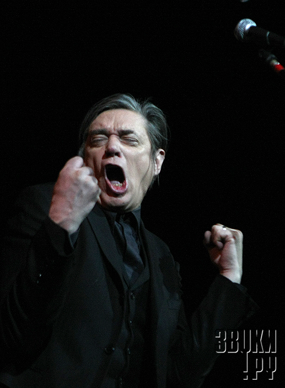 Blixa Bargeld & Teho Teardo